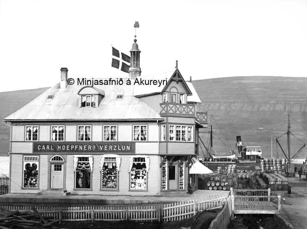 Hoepfner And Tulinius Historical Houses Akureyri Esterno foto